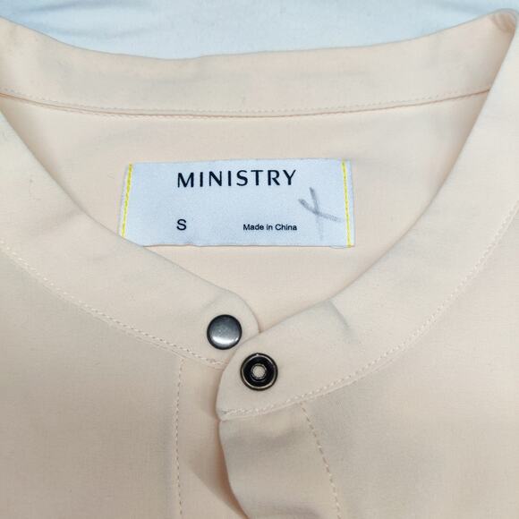 Ministry Easier Than Silk Nehru Travel Tech Top Blush Pink Small Anti Wrinkle - Picture 8 of 13